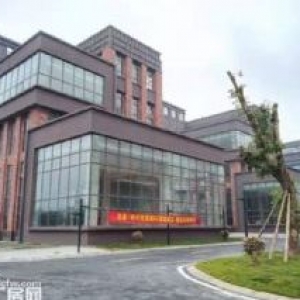 巴南界石标准独栋厂房 1800−32