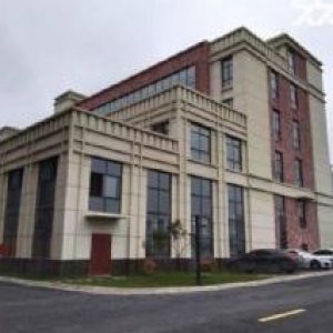 花园式厂房出售  面积1800&mi