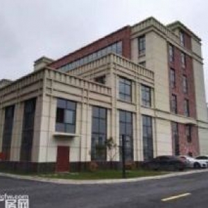 出售独栋标准厂房1800平米−−&m