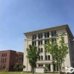 出售《临空前沿科技城》《1000−3000平米独