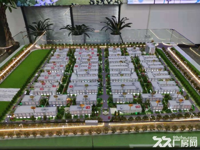 独栋标准厂房 面积1000−5000㎡可租可售