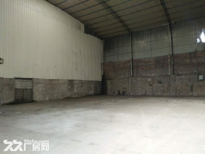 出租渝北区回兴附近800平小厂房