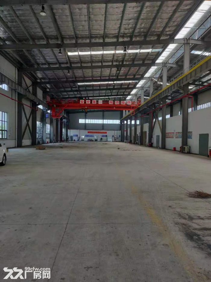 九龙工业园 带16T行车 标准厂房 出租