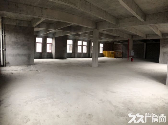 年度钜惠 墅级办公生产厂房 紧邻商圈 1500起