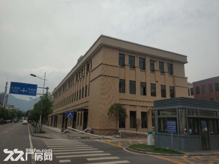 出售《临空前沿科技城》《1000−3000平米独栋标准厂房，首层7.2米》-图6