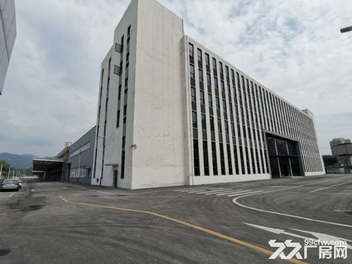 出租合川北汽银翔工业园标准厂房36000平