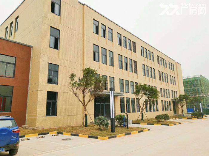 大学城土主旁 独栋标准厂房 1200方起通轻轨