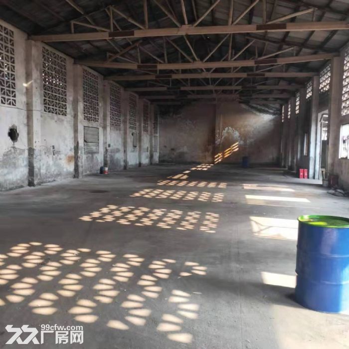 南泉鹿角1100平厂房库房出租-图2