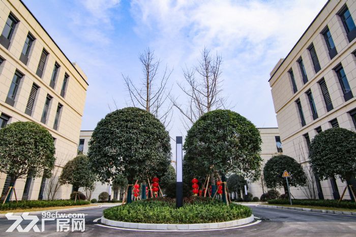 全城招商 品质园区 主城区内在售4个项目 可租可售